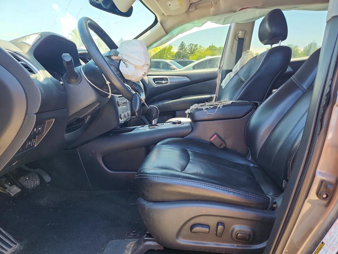 Nissan Pathfinder Sl