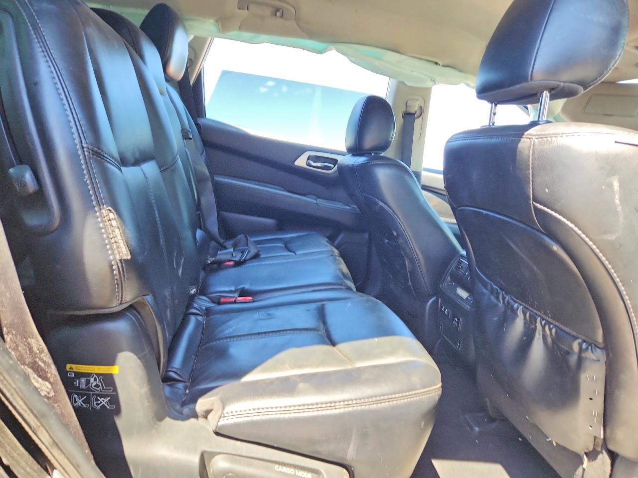Nissan Pathfinder Sl