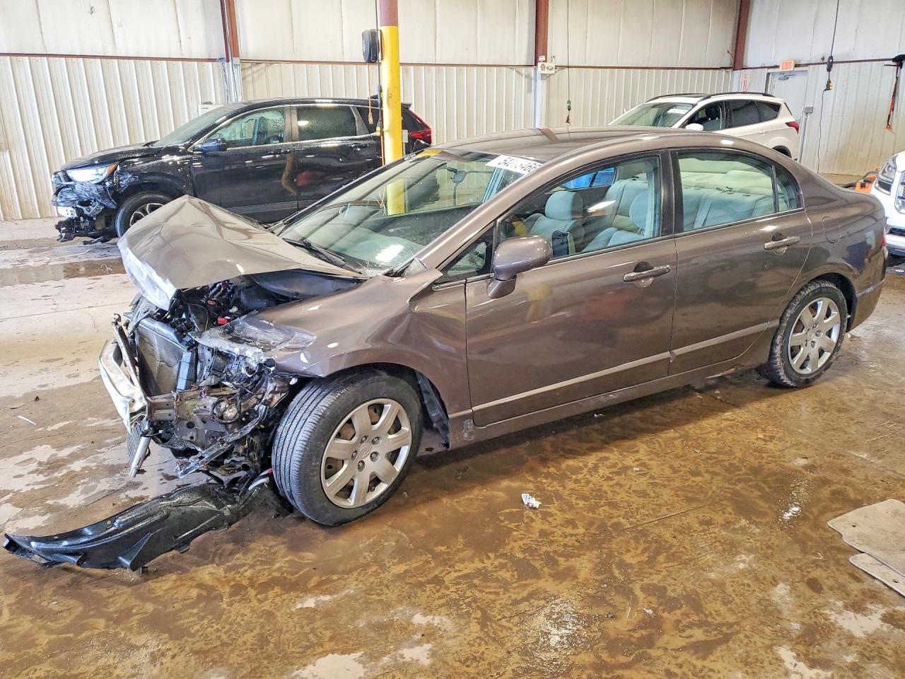 Salvage Honda Civic Image
