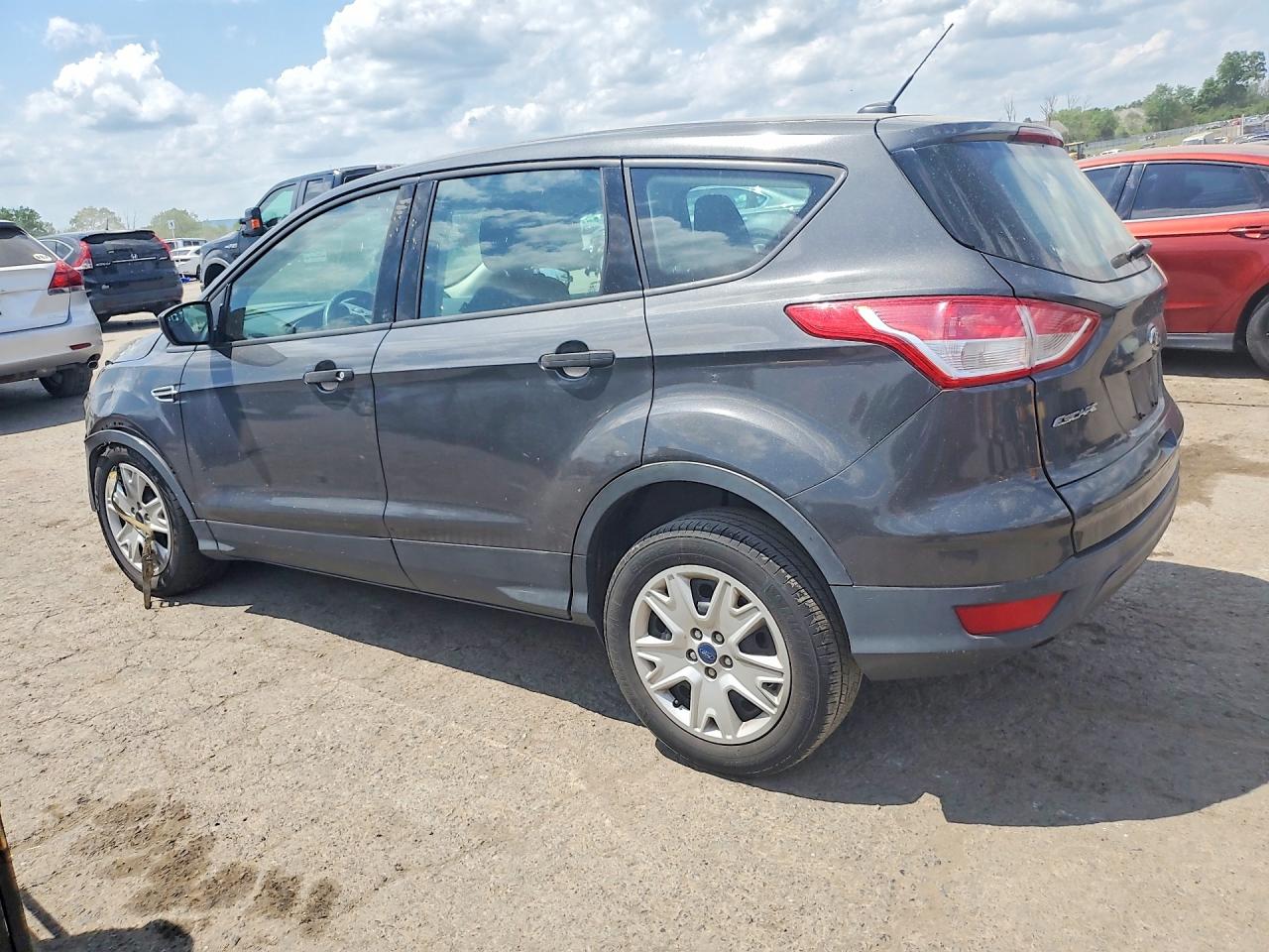 Ford Escape S