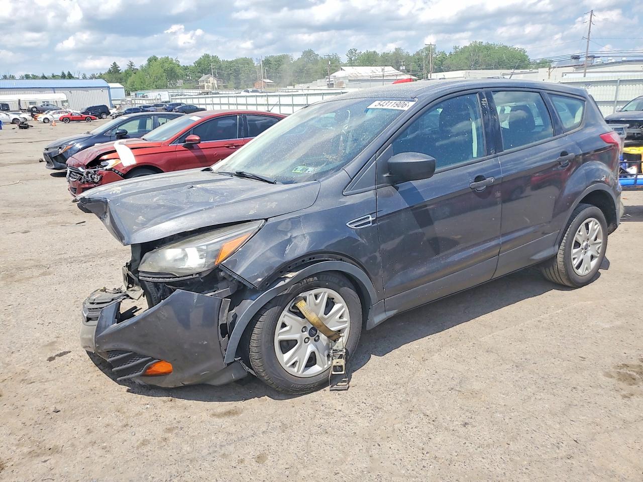 Salvage Ford Escape Image