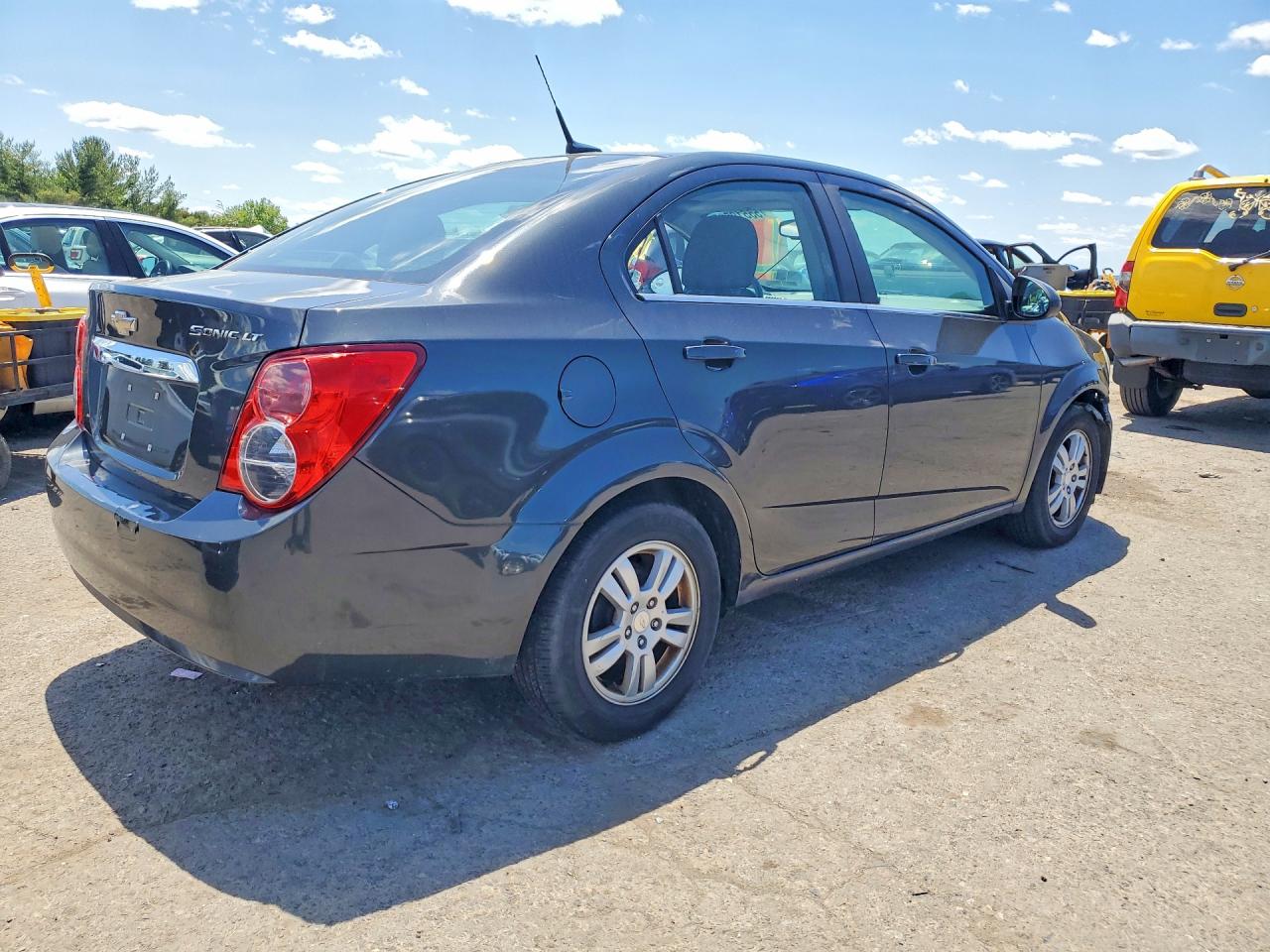 Chevrolet Sonic Lt