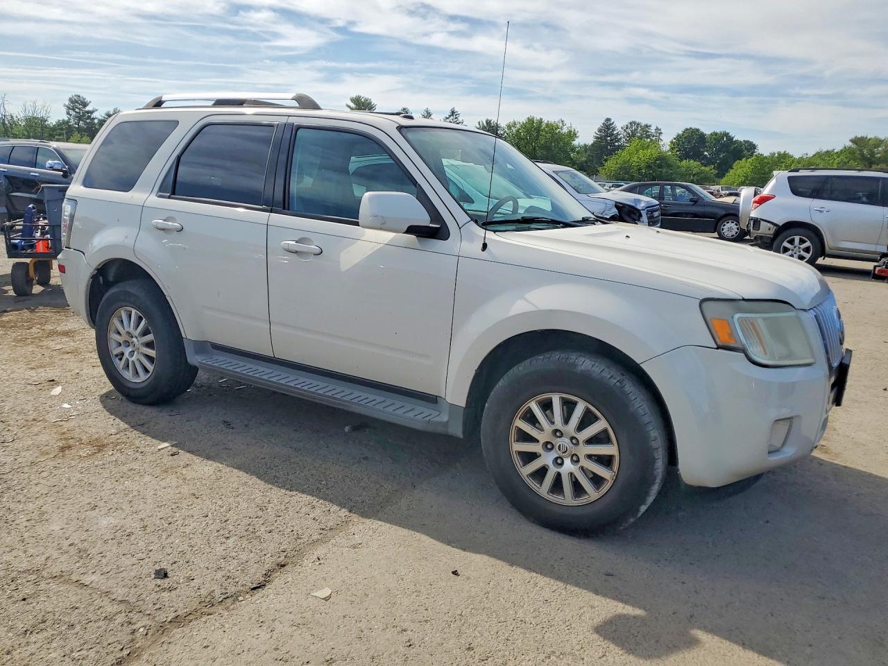 Mercury Mariner Premier