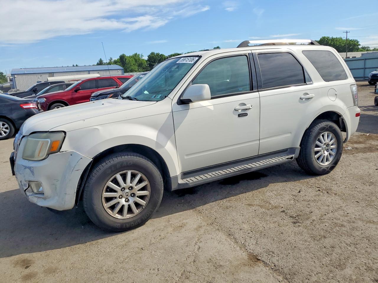 Salvage Mercury Mariner Image