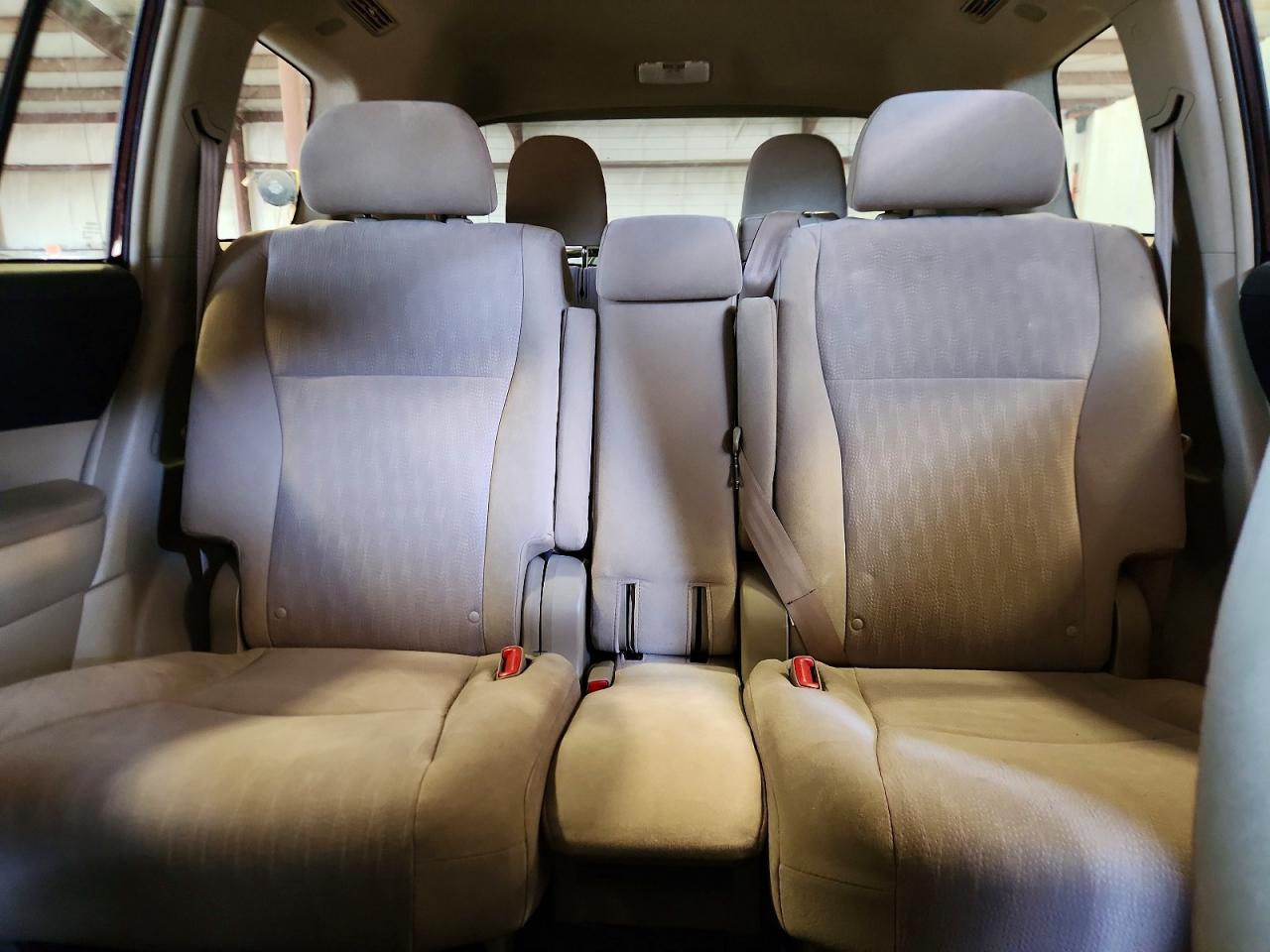 Toyota Highlander Base