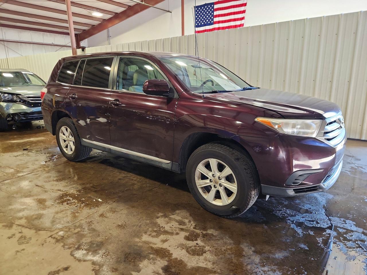 Toyota Highlander Base