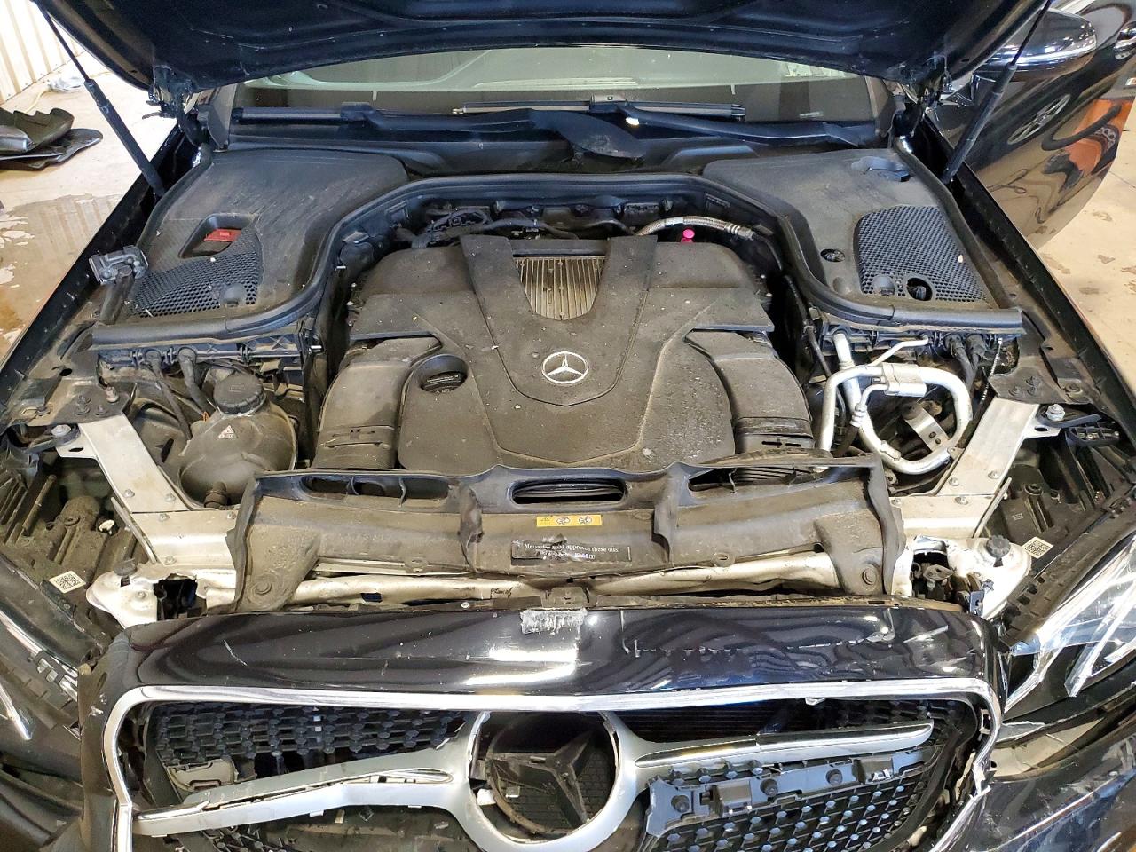Mercedes-Benz E-Class 400 4matic