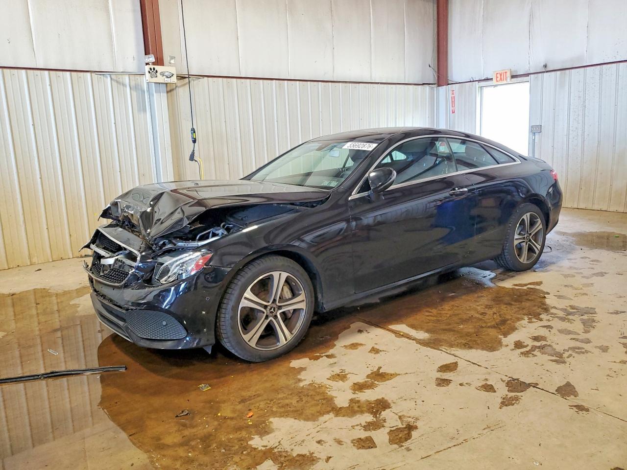 Salvage Mercedes-Benz E-Class Image