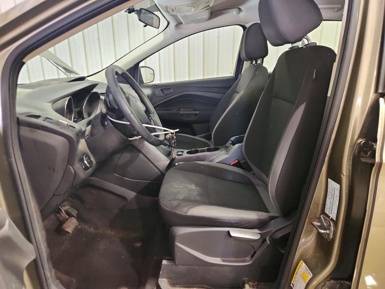 Ford Escape S