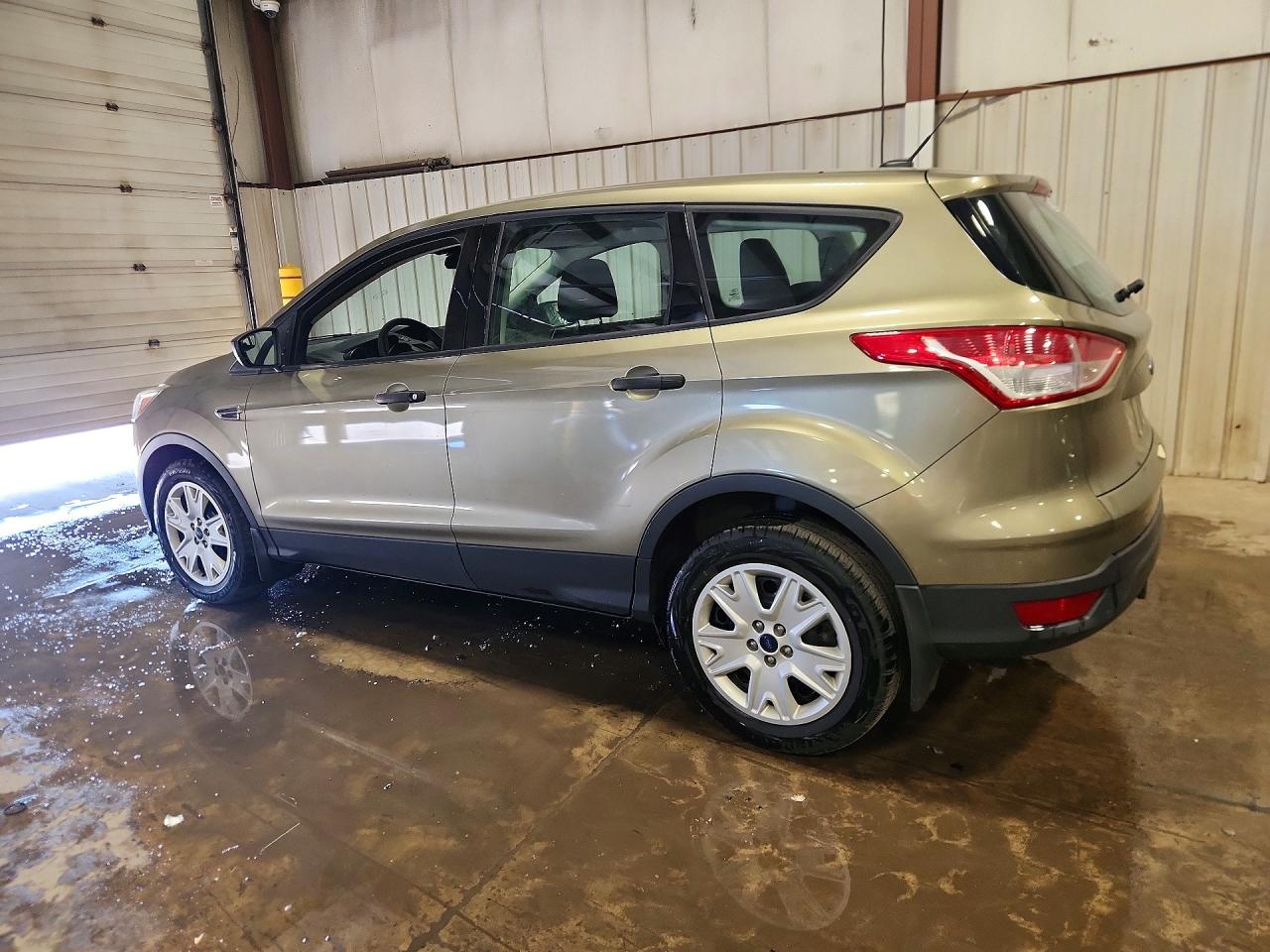 Ford Escape S