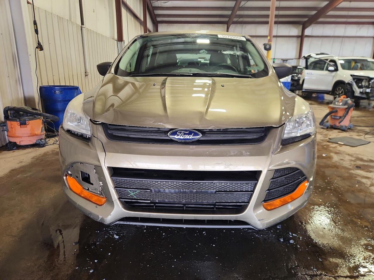 Ford Escape S