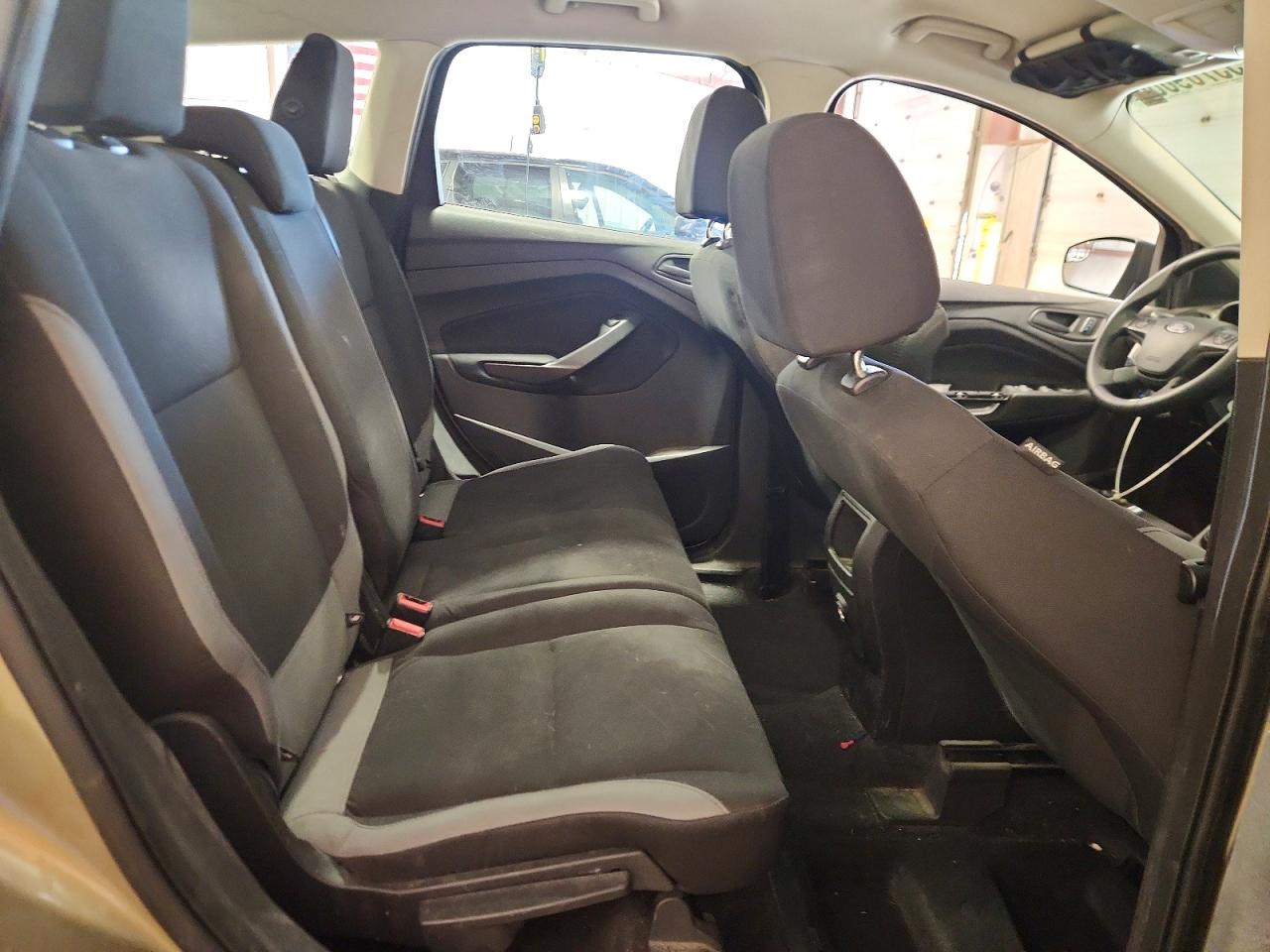 Ford Escape S
