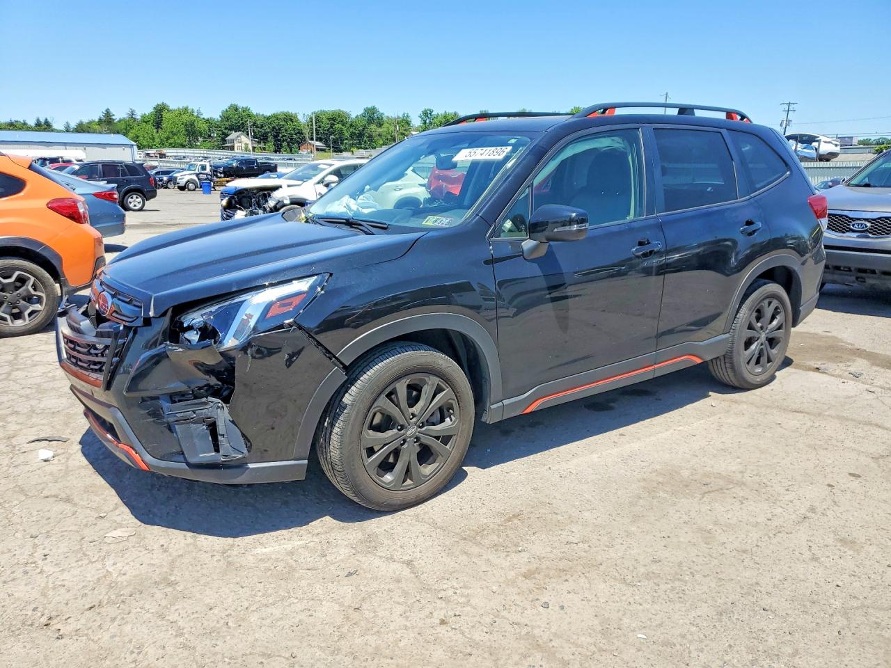 Salvage Subaru Forester Image