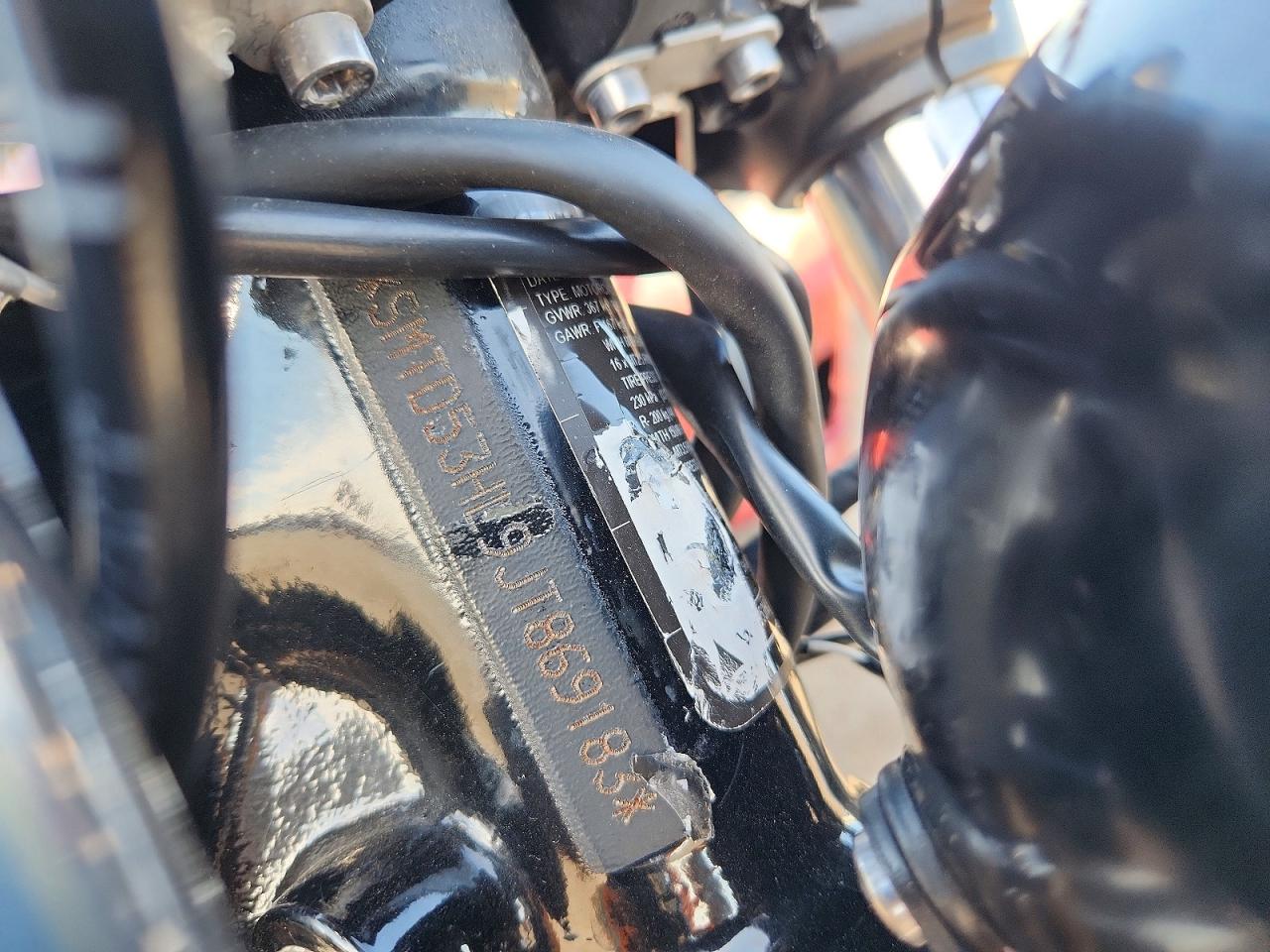Triumph Bonneville Bobber Black