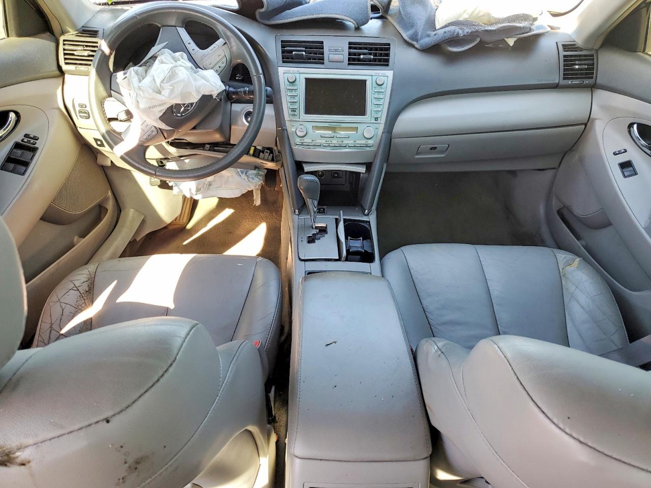 Toyota Camry Hybrid