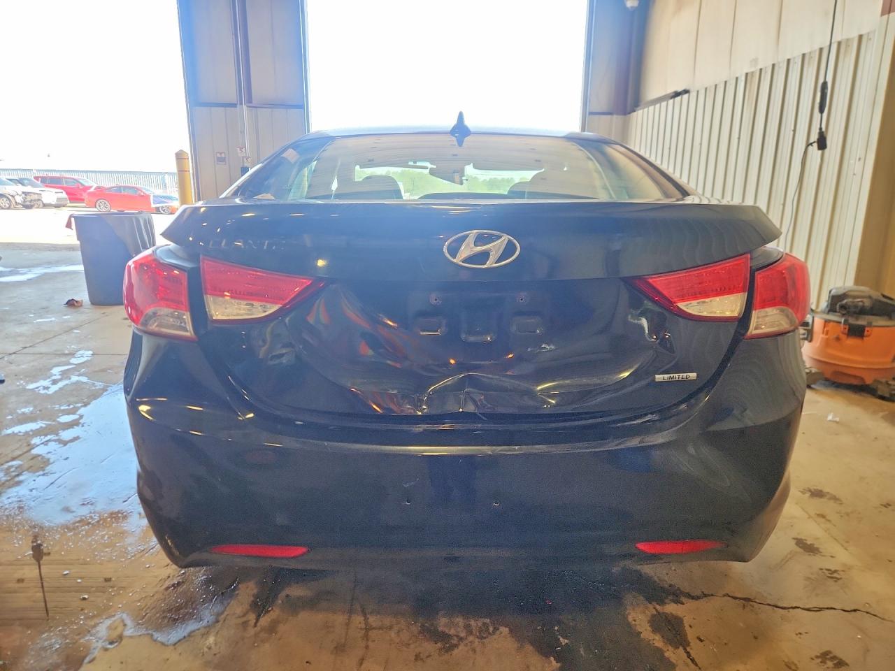 Hyundai ELANTRA Limited