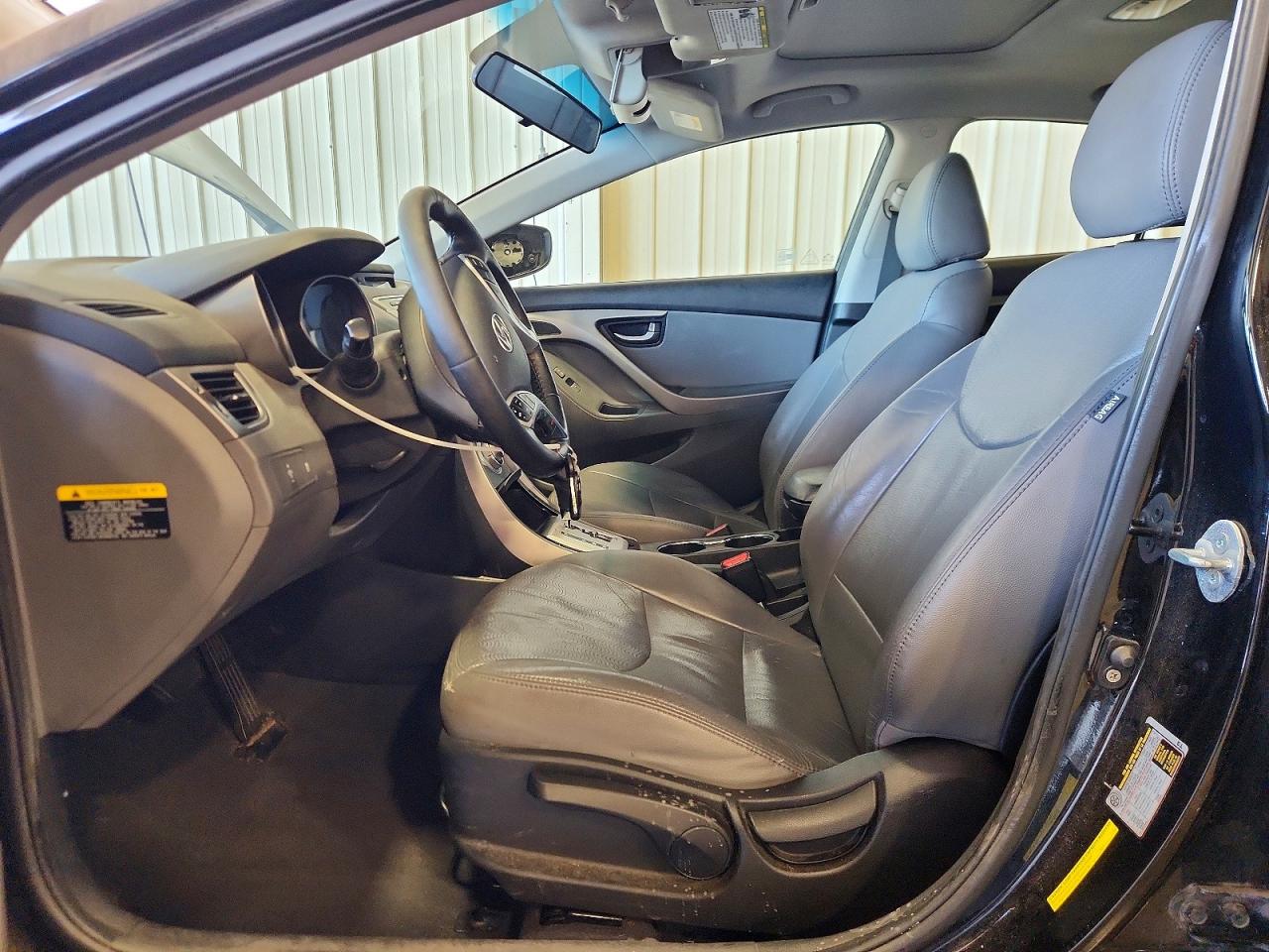 Hyundai ELANTRA Limited
