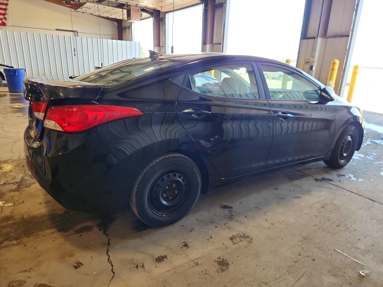 Hyundai ELANTRA Limited