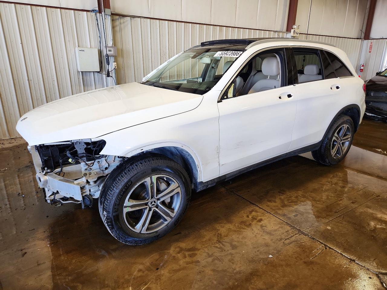 Salvage Mercedes-Benz GLC Image