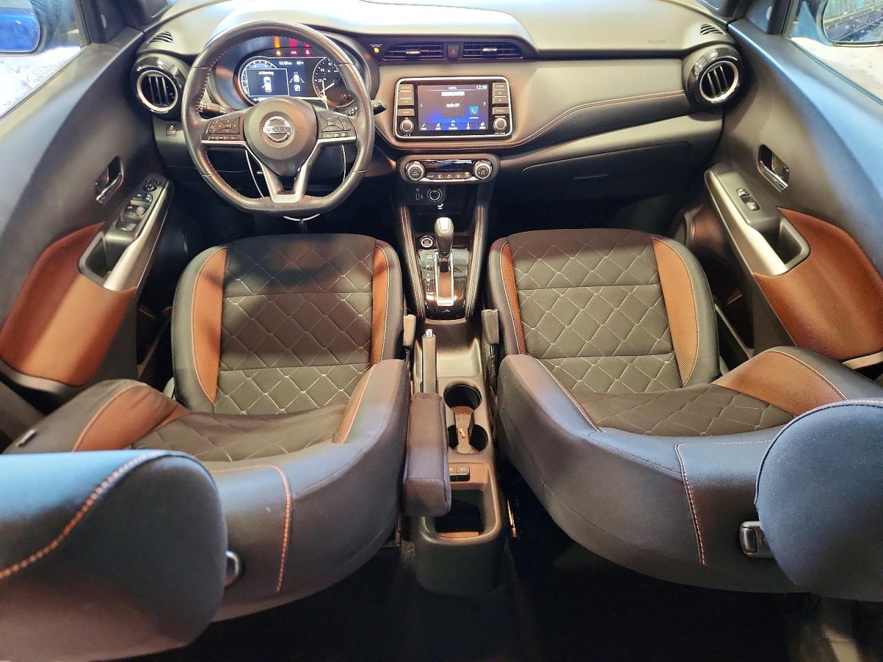 Nissan Kicks Sr