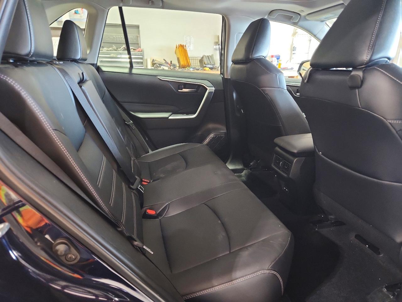 Toyota RAV4 Xle Premium