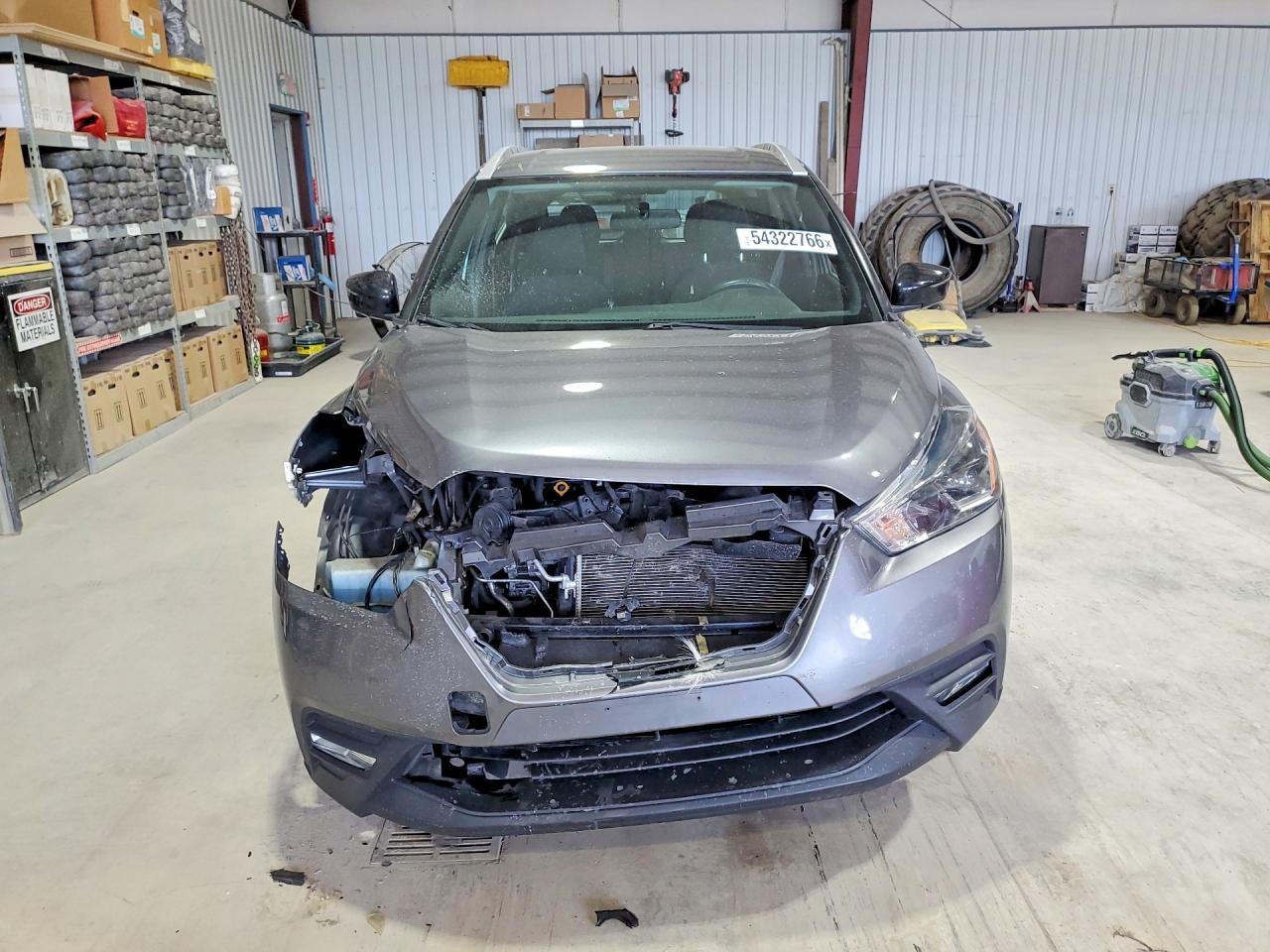 Nissan Kicks Sr