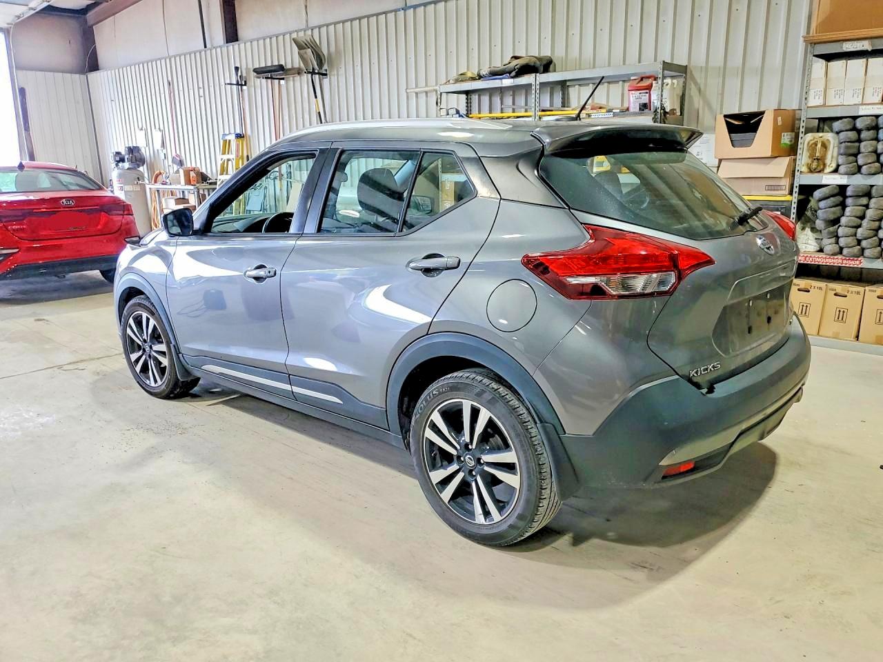 Nissan Kicks Sr