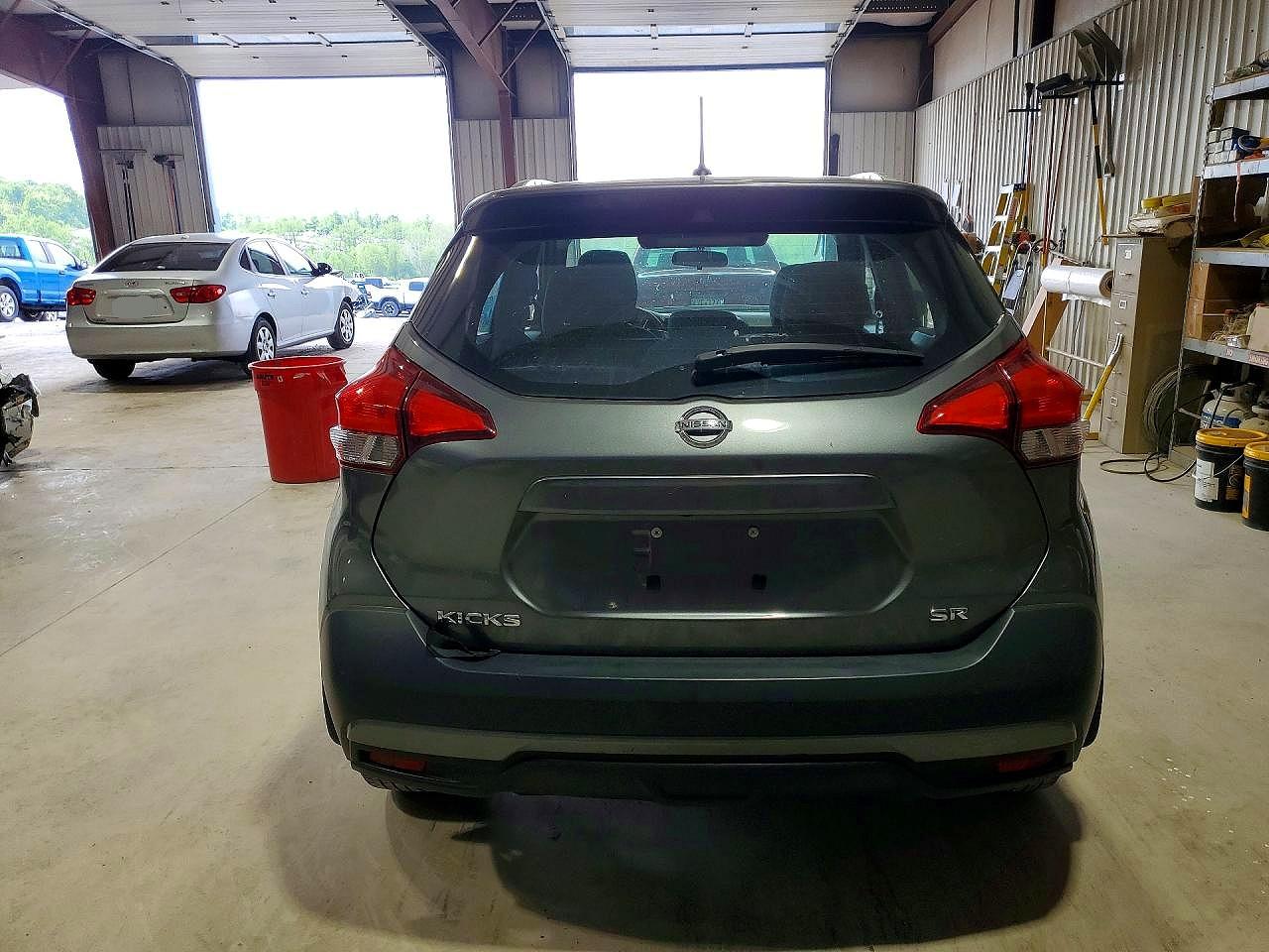 Nissan Kicks Sr