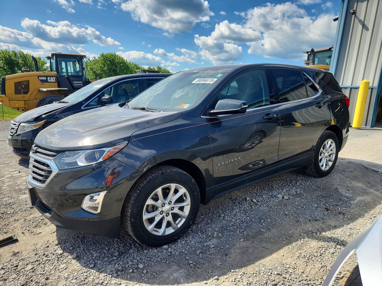 Salvage Chevrolet Equinox Image