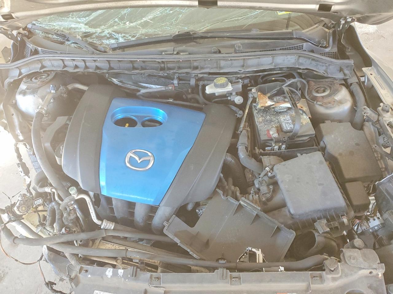 Mazda 3 I