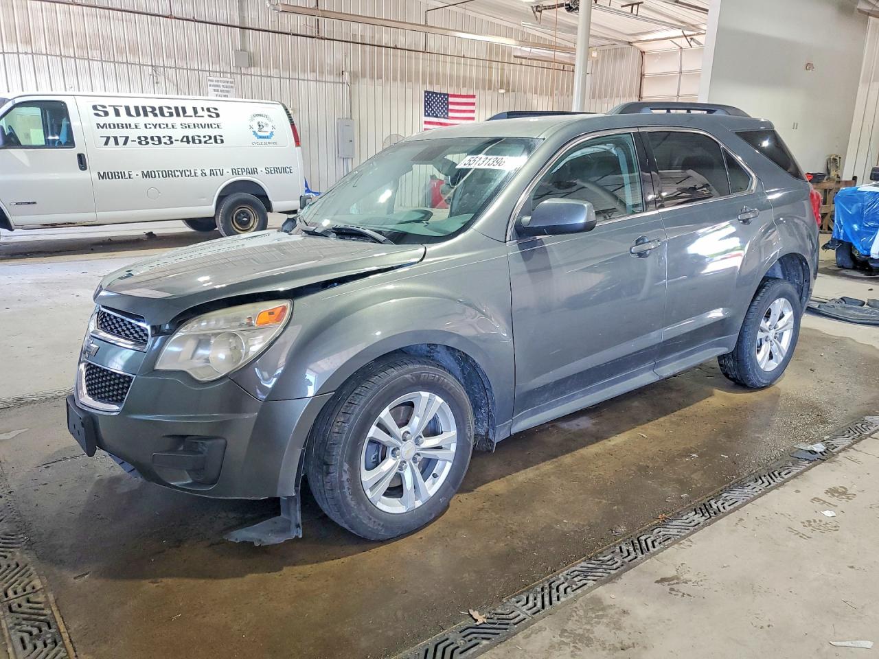 Salvage Chevrolet Equinox Image