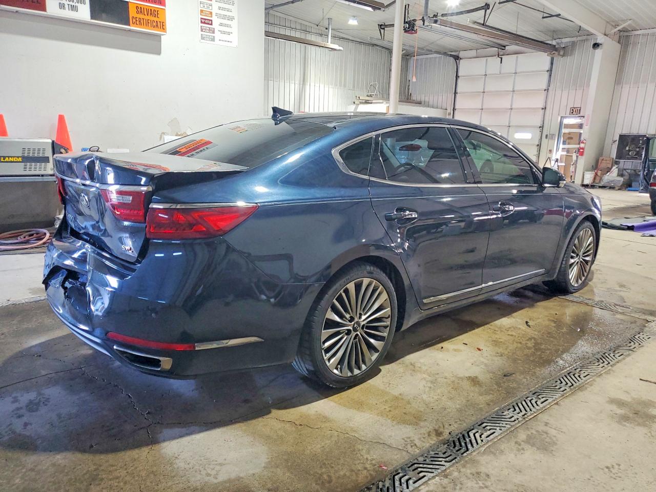 Kia Cadenza Limited