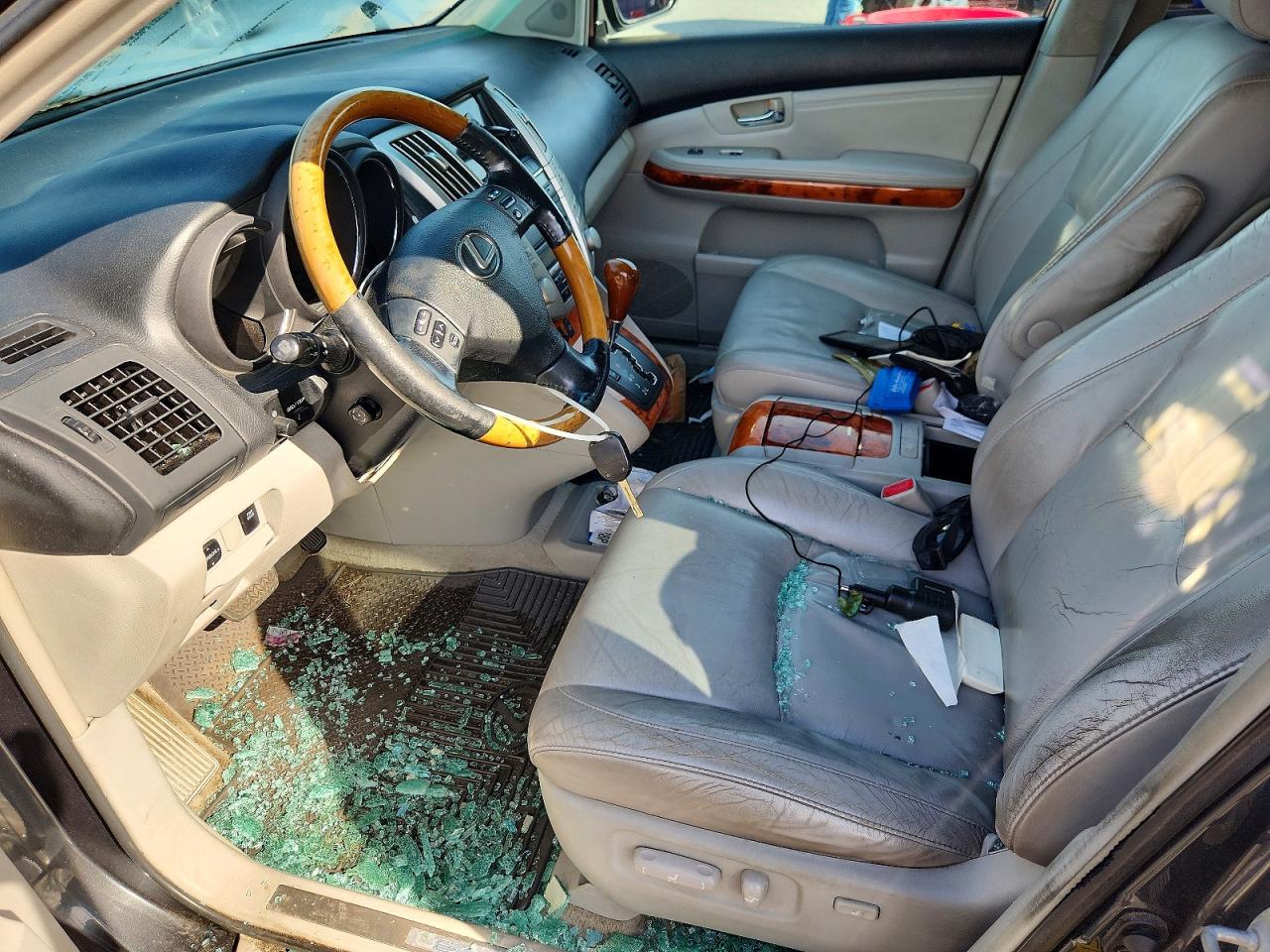Lexus RX 330