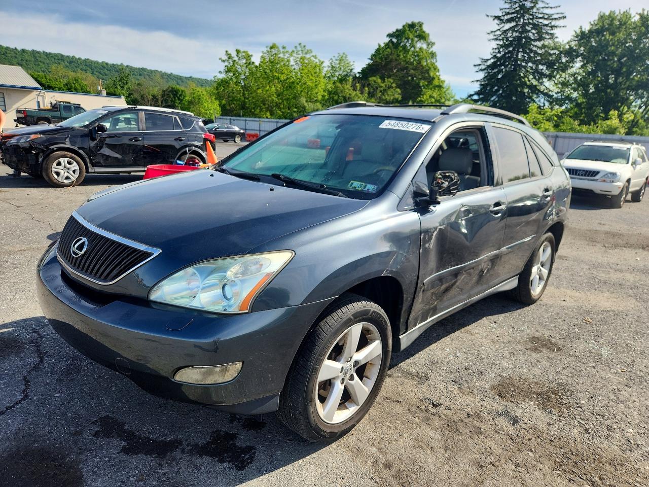 Salvage Lexus RX Image