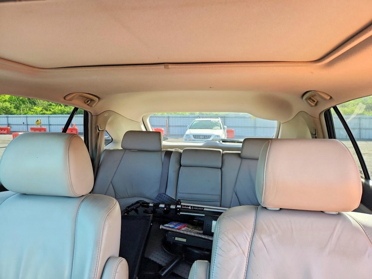 Lexus RX 330