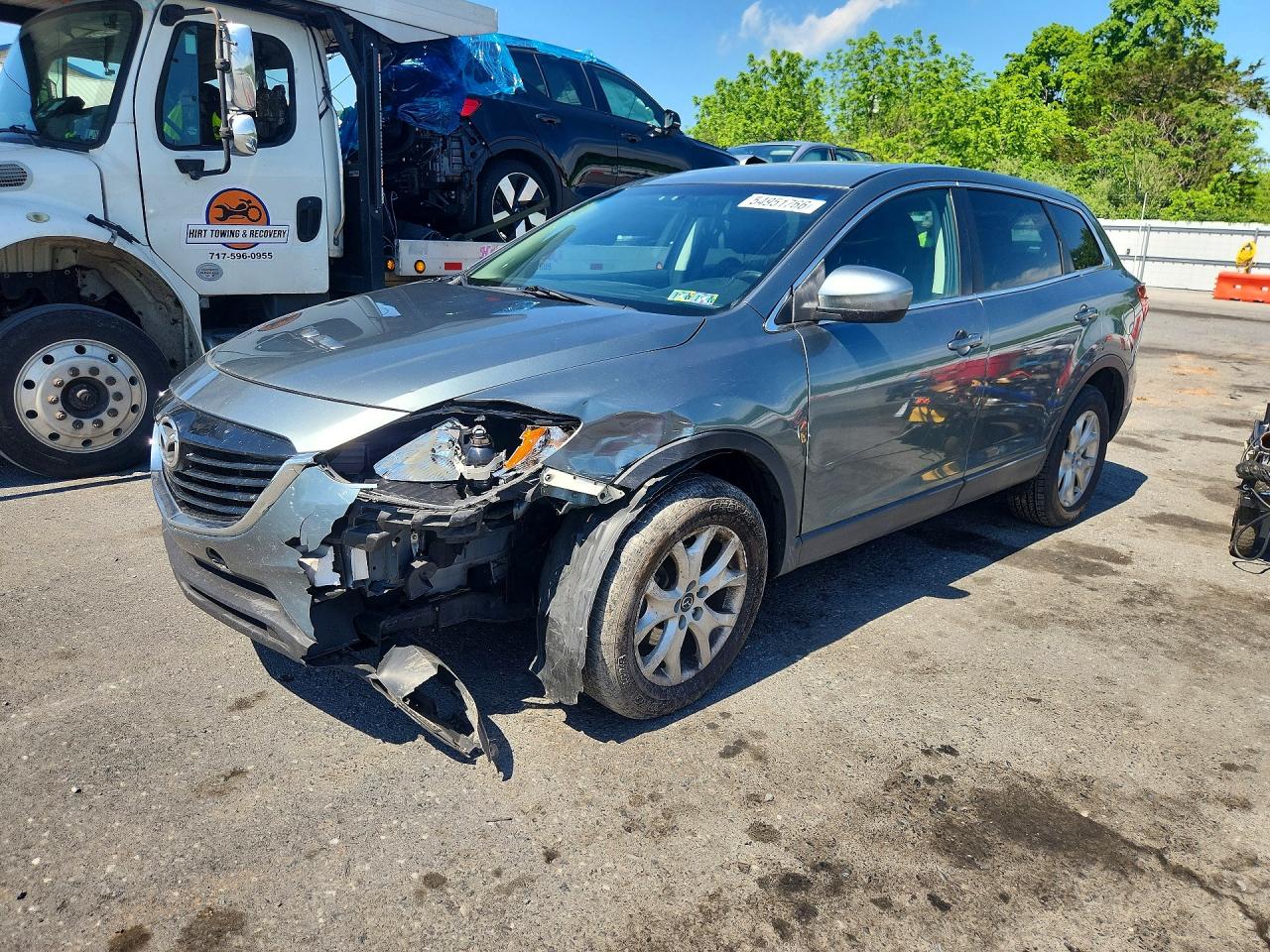 Salvage Mazda Cx Image