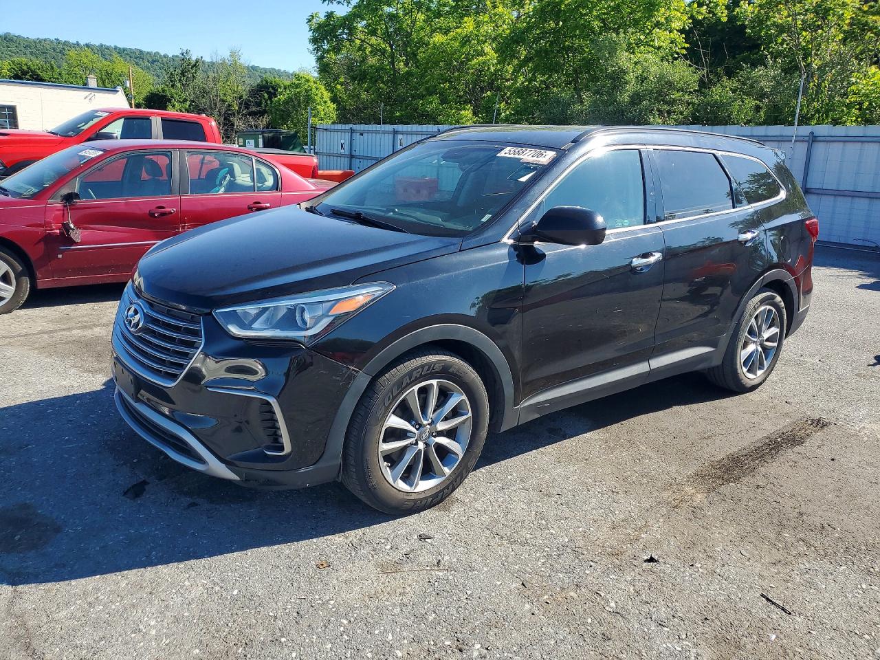 Salvage Hyundai SANTA FE Image