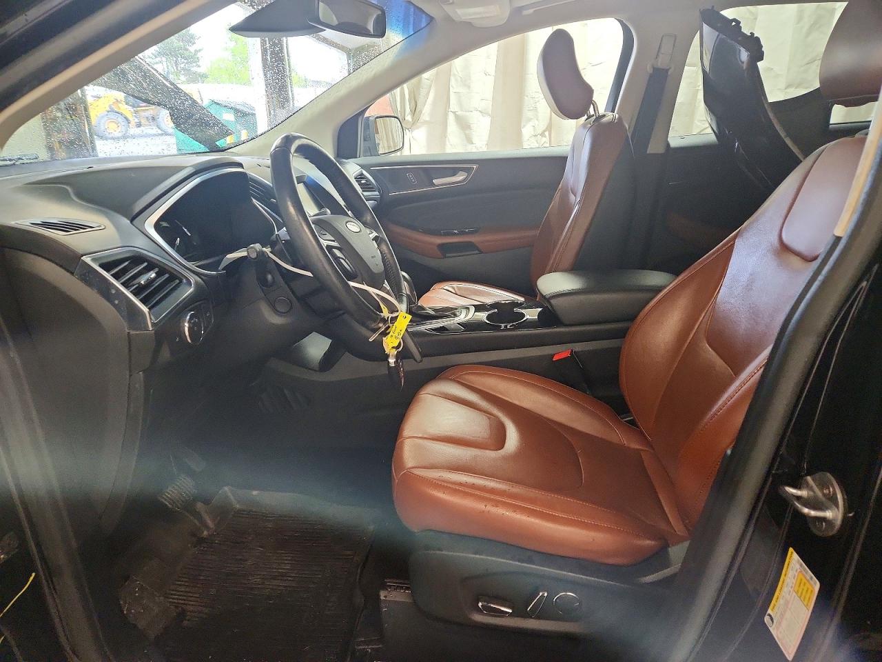 Ford Edge Titanium