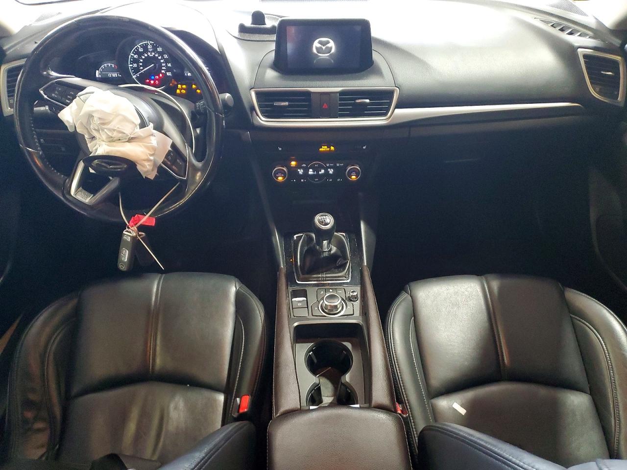 Mazda 3 Touring