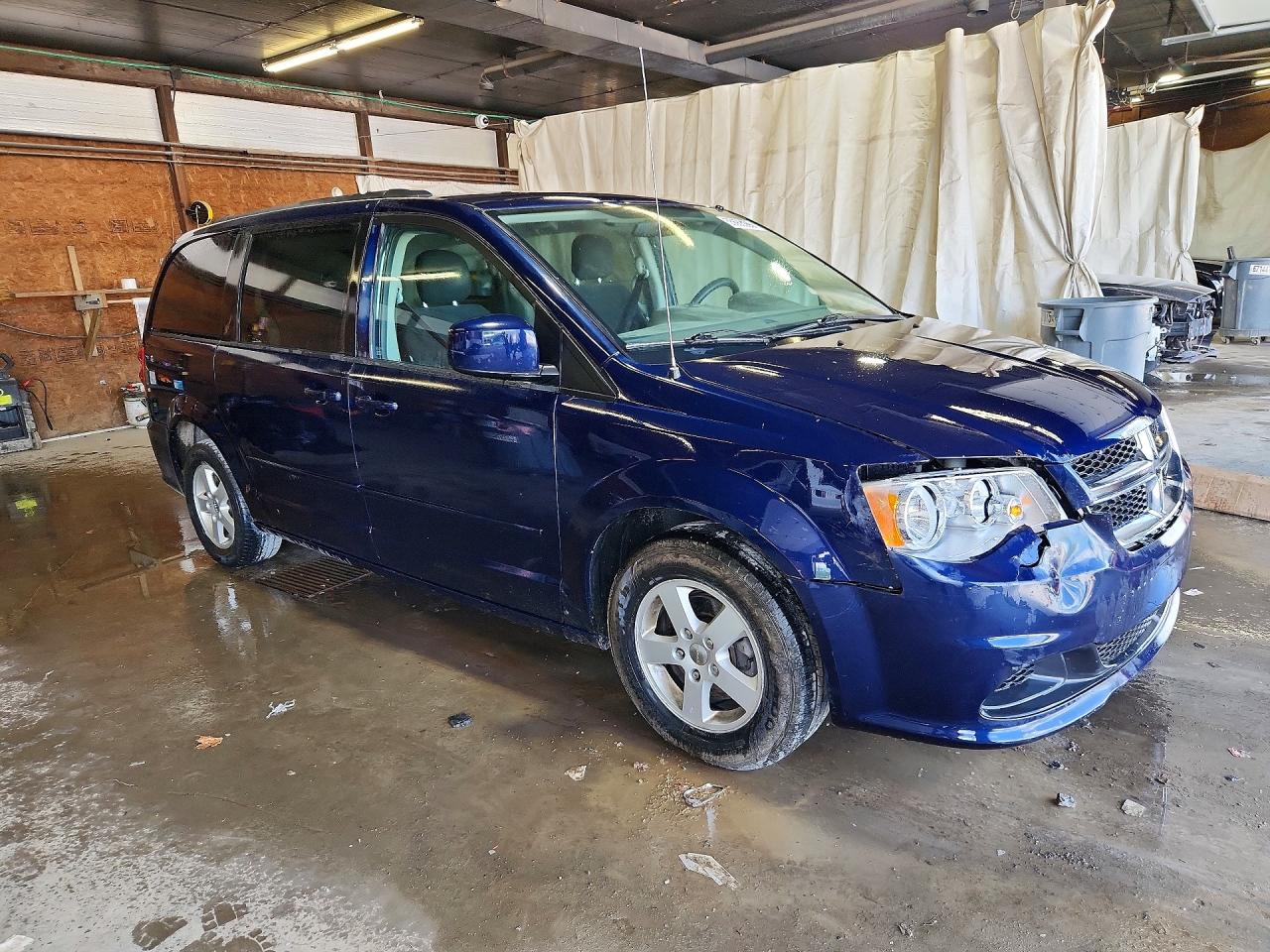 Dodge Caravan Sxt