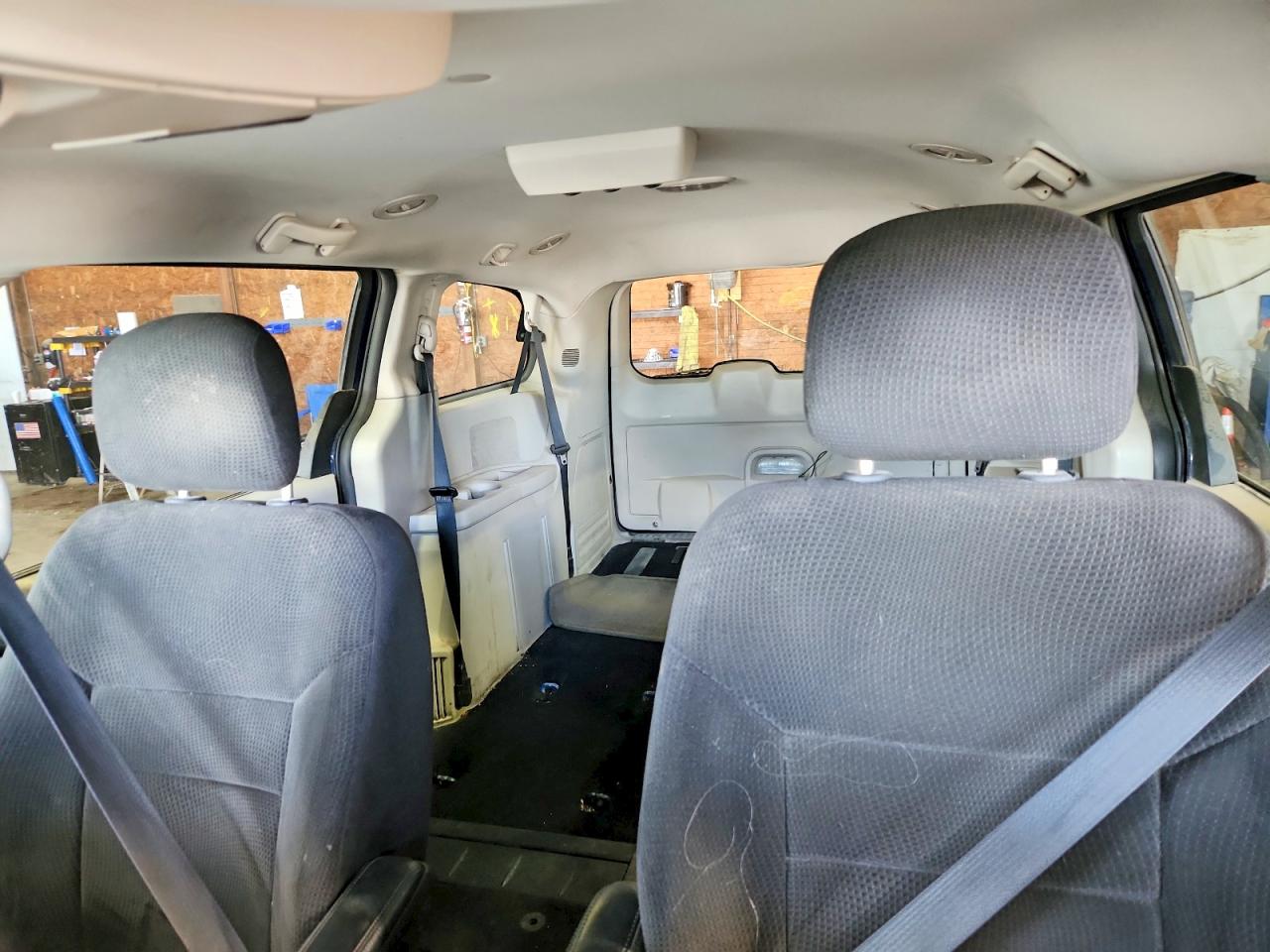 Dodge Caravan Sxt
