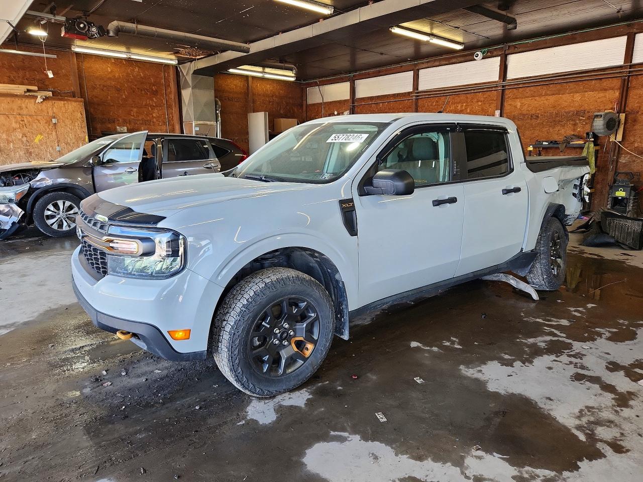 Salvage Ford Maverick Image