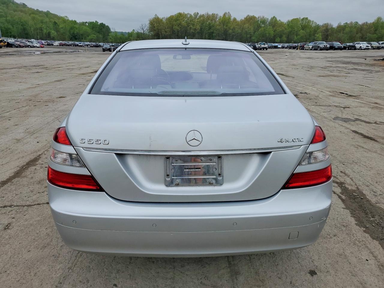 Mercedes-Benz S-Class 550 4matic