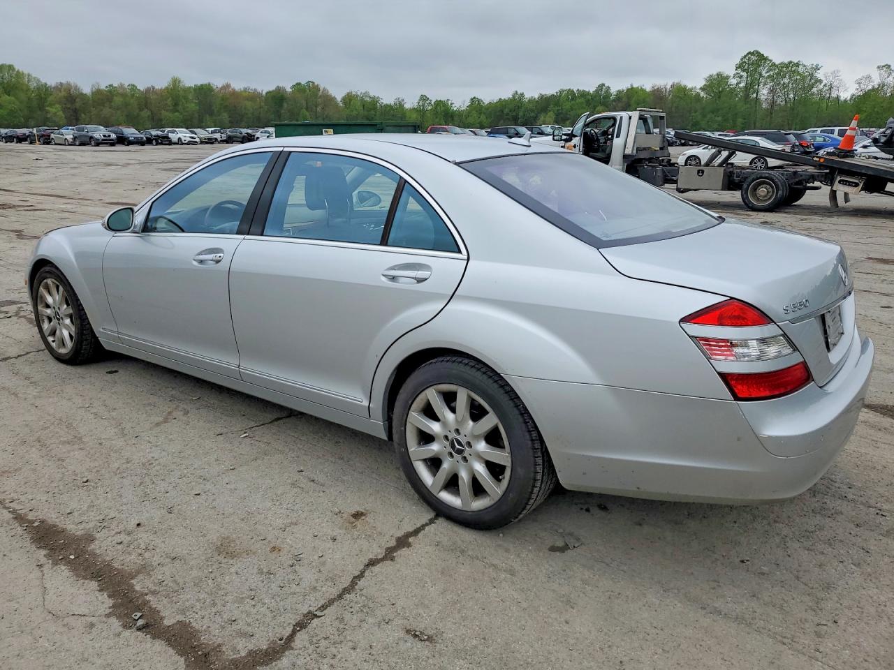 Mercedes-Benz S-Class 550 4matic