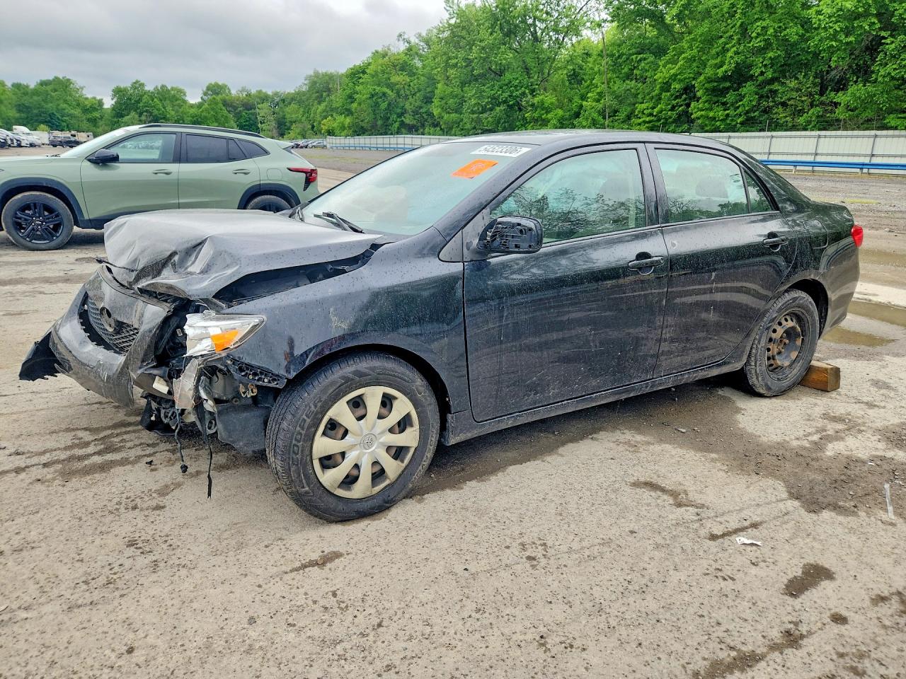 Salvage Toyota Corolla Image