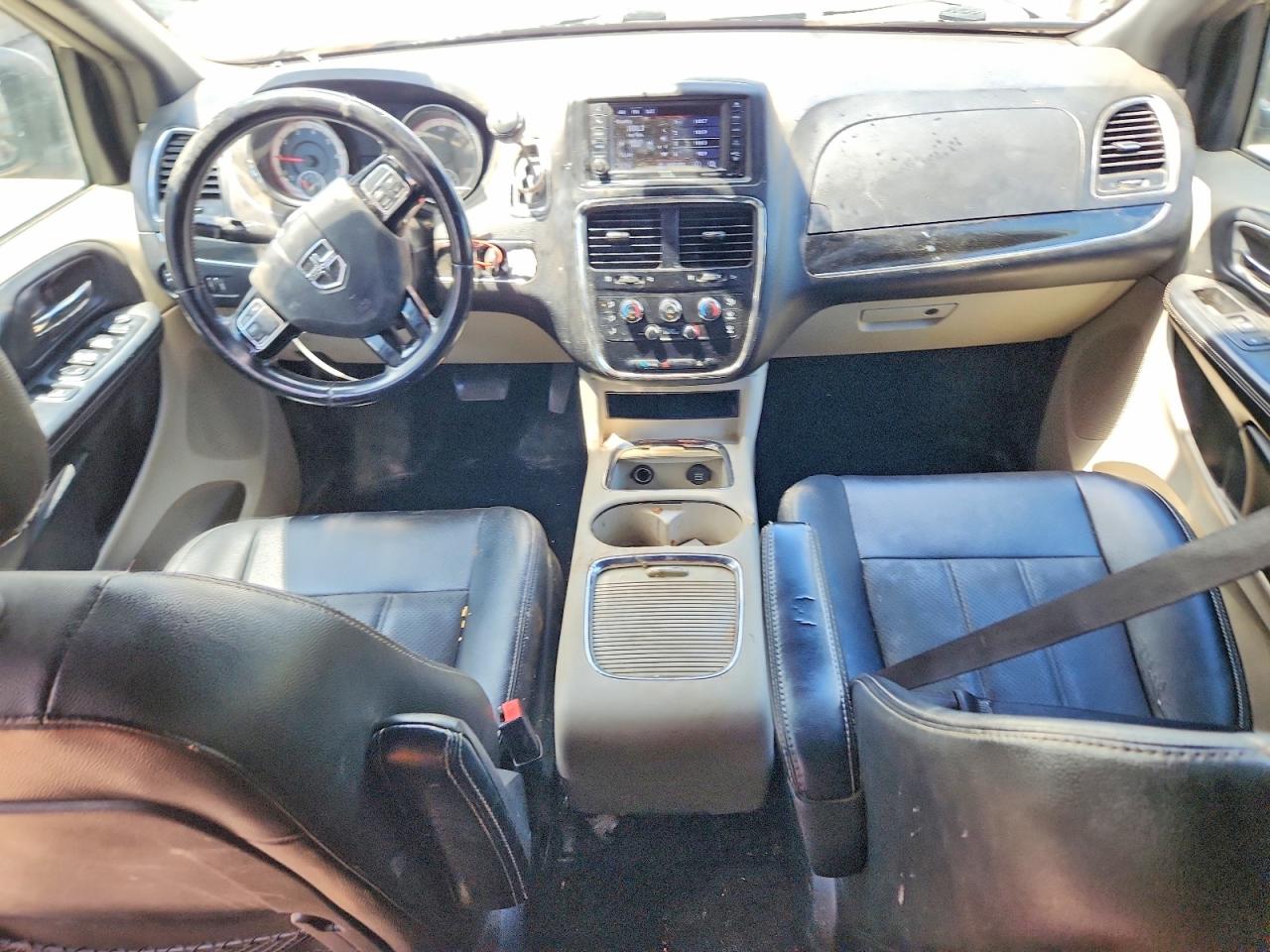 Dodge Caravan Sxt
