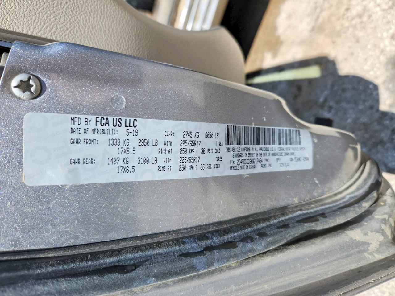 Dodge Caravan Sxt