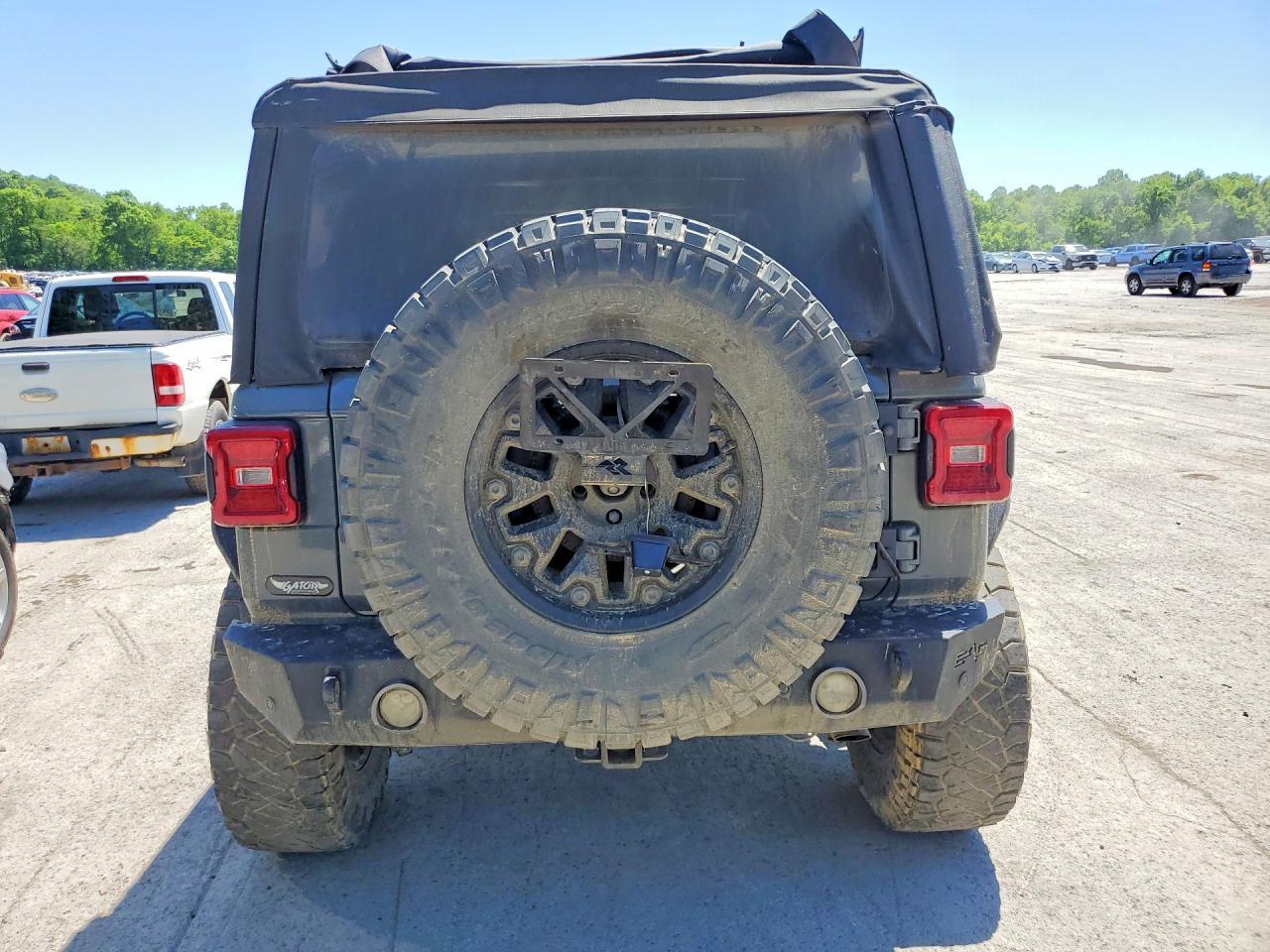 Jeep Wrangler Sport