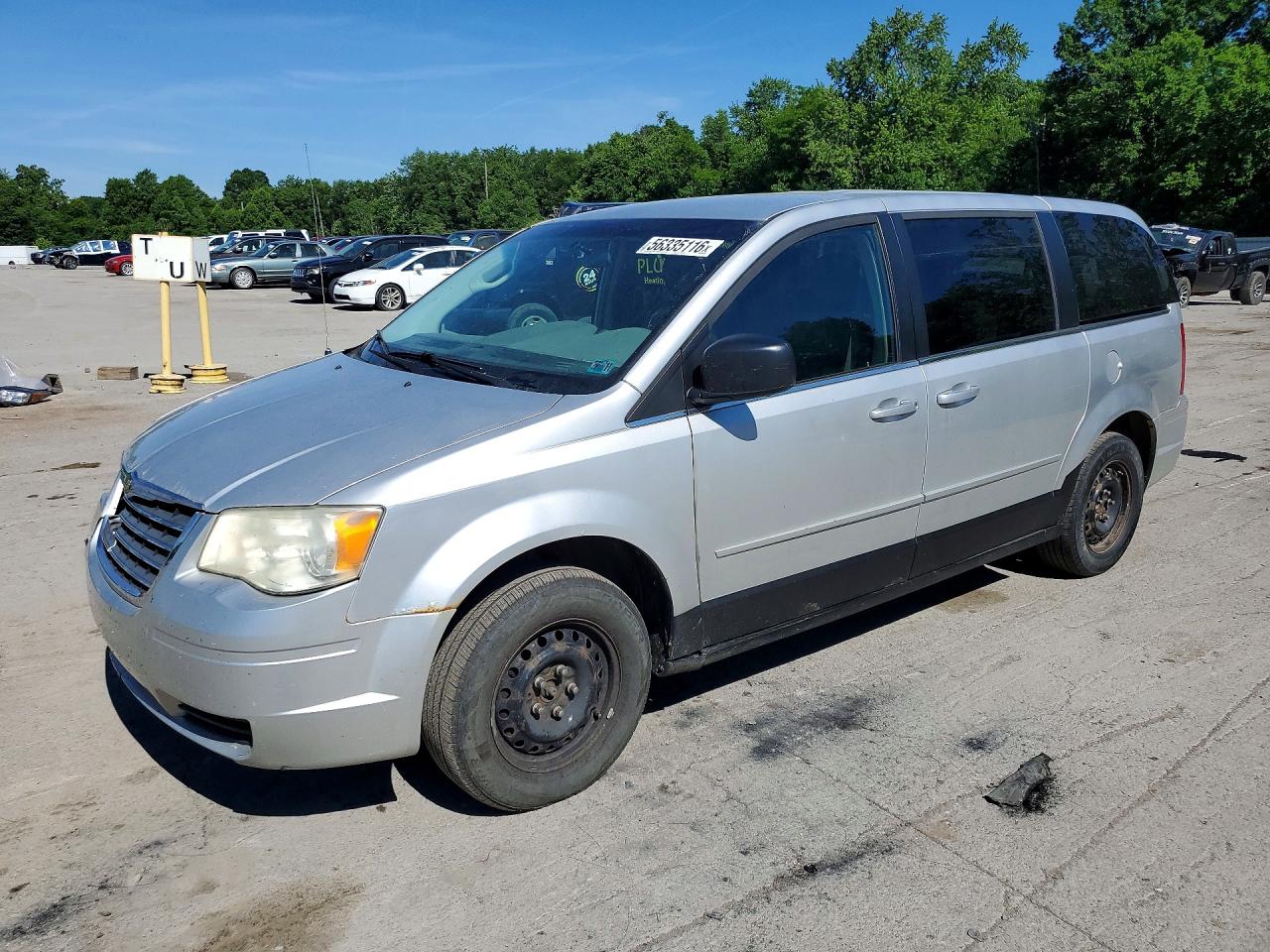 Salvage Chrysler Minivan Image