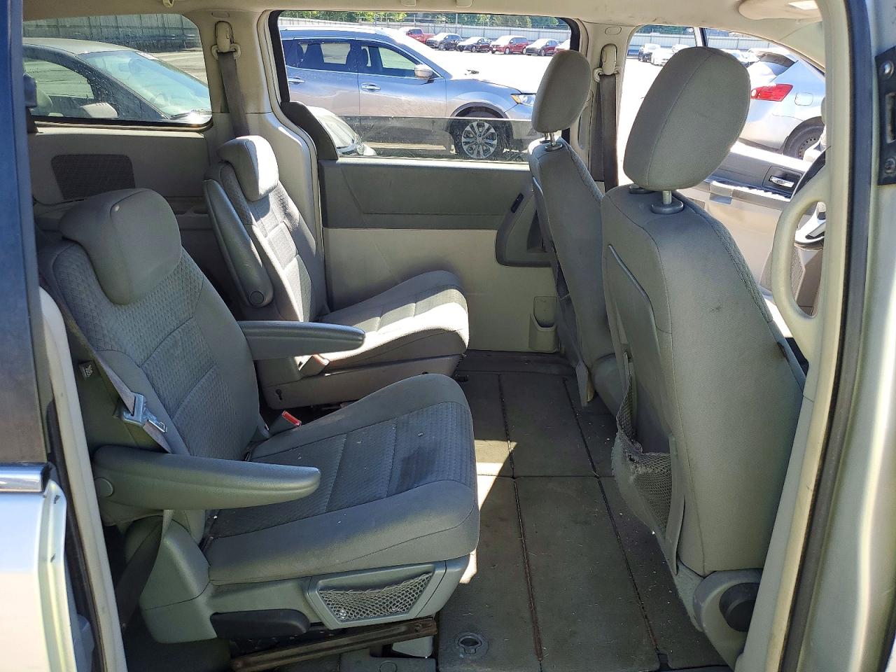 Chrysler Minivan Lx